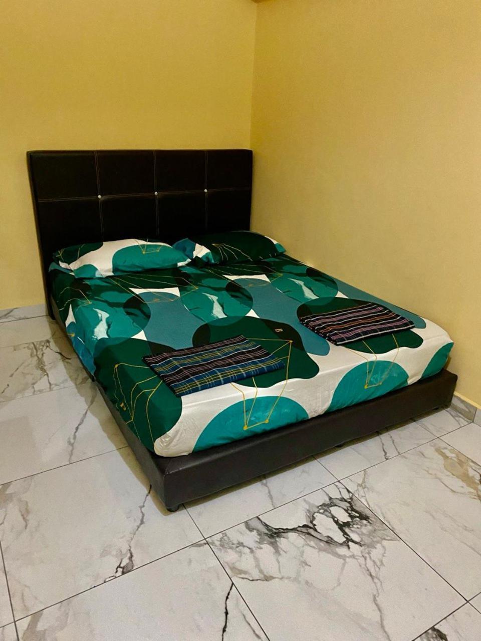 Purnama Homestay At Oceanview Resort Петалинг Джая Екстериор снимка